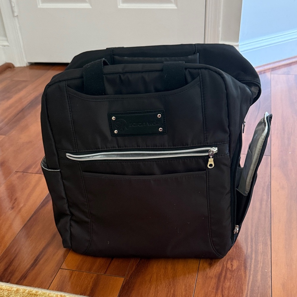 Never Used Sarah Wells Black Pumping Bag